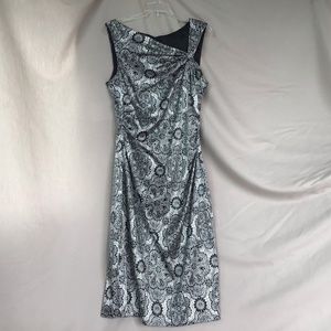 Women's dress